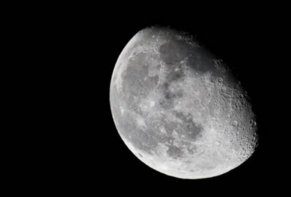 Πιο κοντά στη Γη αύριο το φεγγάρι!