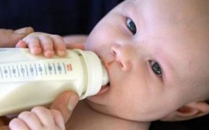 Οι διαφορές του μητρικού γάλακτος από του εμπορίου