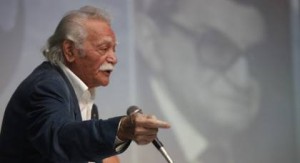 Στο νοσοκομείο Μανώλης Γλέζος