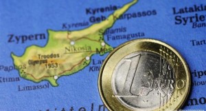 Reuters: Η Κύπρος βαδίζει προς την έξοδο από το ευρώ