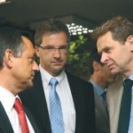 Ιδιωτικοποιήσεις 50 δισ. ως το 2015