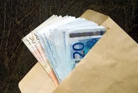 Δίκες εξπρές για τους επίορκους υπαλλήλους και πρόστιμα φωτιά για το φακελάκι