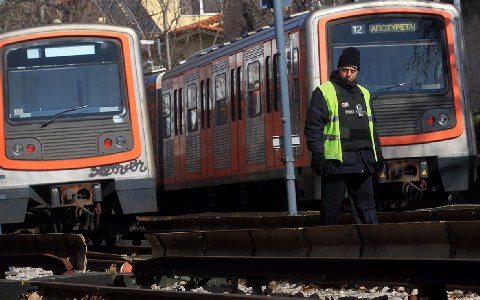 Χωρίς ηλεκτρικό το Σαββατοκύριακο Πειραιάς - Ομόνοια