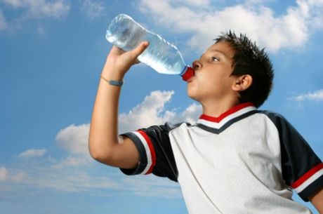 Ανάκληση παιδικού μπουκαλιού νερού