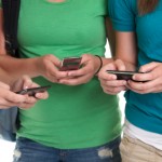 Τέλος σε κινητά και ασύρματα δίκτυα στα σχολεία