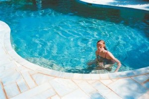 στις κινηματογραφικές αίθουσες ο «Κυνόδοντας»