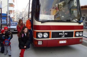 Διακόπτουν επ’ αόριστον τη μεταφορά μαθητών οι τουριστικοί πράκτορες στη Θεσσαλονίκη