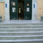 Επεισόδια έξω από τα δικαστήρια της Ευελπίδων