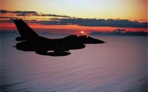 Βρετανός στρατηγός ζητά να ενταθούν οι επιθέσεις στη Λιβύη