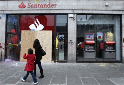 Διώξεις για τα επεισόδια στο Λονδίνο