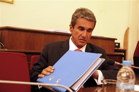 Kλείνει ο ΟΚΑΝΑ στα Εξάρχεια