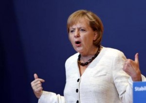 Η Μέρκελ θέλει να κρατήσει την Ελλάδα στο ευρώ