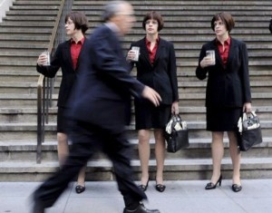 Χαμηλότερα αμείβονται οι γυναίκες από τους άνδρες