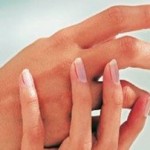 Τι αποκαλύπτουν τα νύχια μας;