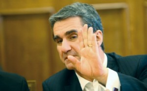 Νέος πολιτικός φορέας από τον Λοβέρδο