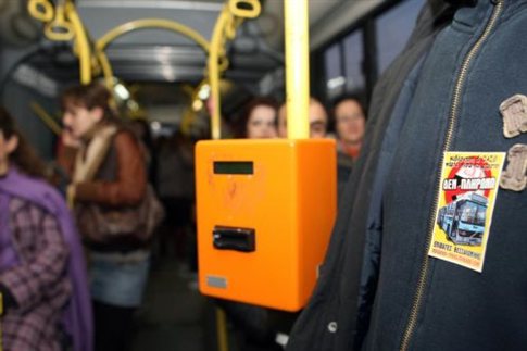 Μέτρα για τα πλαστά εισιτήρια στον ΟΑΣΑ