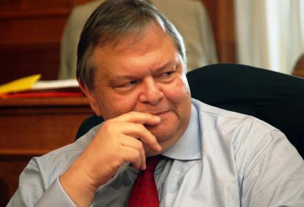 Βενιζέλος: Η χώρα βρίσκεται σε οριακό σημείο