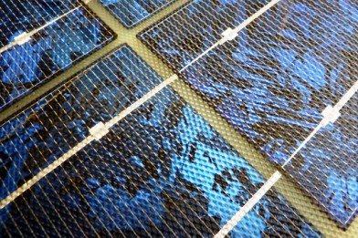 Νέα τεχνολογία μειώνει τη σιλικόνη στα φωτοβολταϊκά