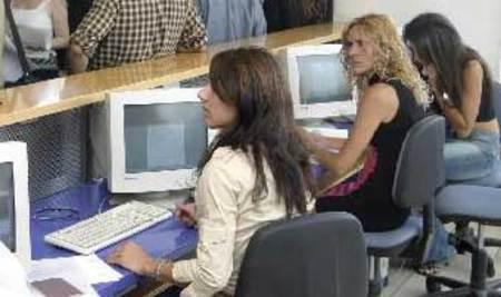 Ξεκινάει το νέο ωράριο στο Δημόσιο Τομέα