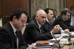 Αισιοδοξία στη διυπουργική για την οικονομία