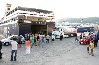 Για δύο μήνες χωρίς πλοίο η Σαμοθράκη