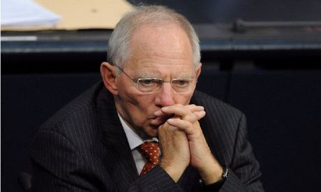 Σόιμπλε: Αρνητικός στο κούρεμα, θετικός στην επιμήκυνση