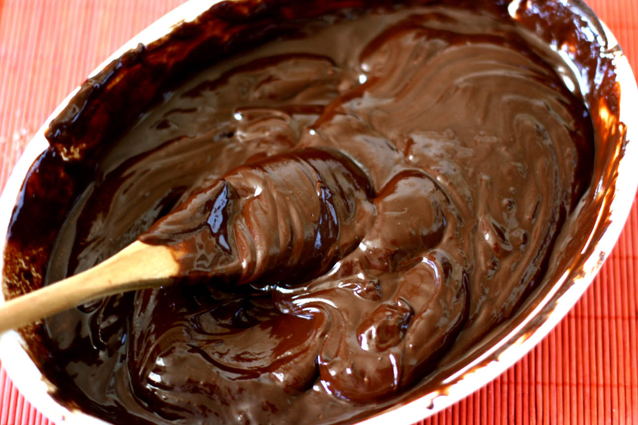 H μαύρη σοκολάτα μειώνει τον κίνδυνο καρδιακών παθήσεων