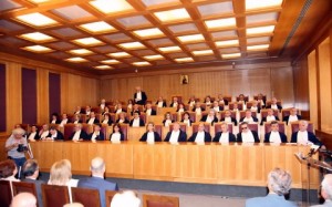 Συνταγματικό το Μνημόνιο