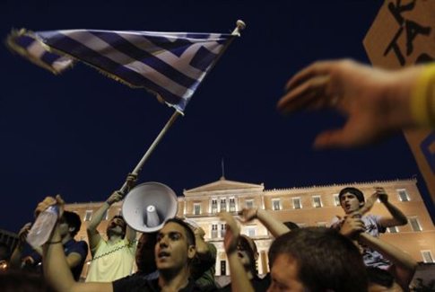 Εκδηλώσεις κατά του νόμου για τα ΑΕΙ στο Σύνταγμα