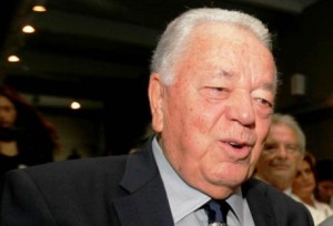 ΣΥΡΙΖΑ προς Μπόμπολα: Αν νομίζετε ότι θα ξεχάσουμε τις άδειες, κάνετε MEGAλο λαθος