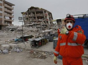 Σταμάτησαν οι έρευνες για επιζώντες στην Τουρκία