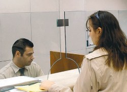 Καταργούνται 8 καταχρηστικοί όροι των τραπεζών