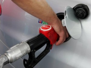 Νέα προβλήματα στην τροφοδοσία καυσίμων από την πολυήμερη απεργία των τελωνειακών