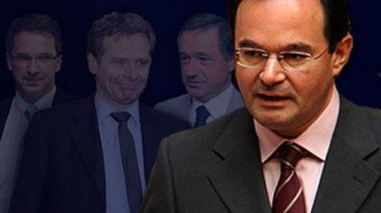 Κυβέρνηση - Τρόικα σε ανοικτή σύγκρουση