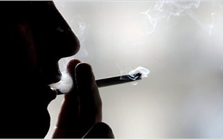 «Θερίζει» το κάπνισμα τα άτομα άνω των 35