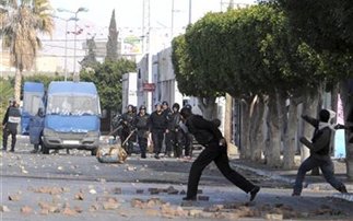 Έφηβος έπεσε νεκρός από αστυνομικά πυρά