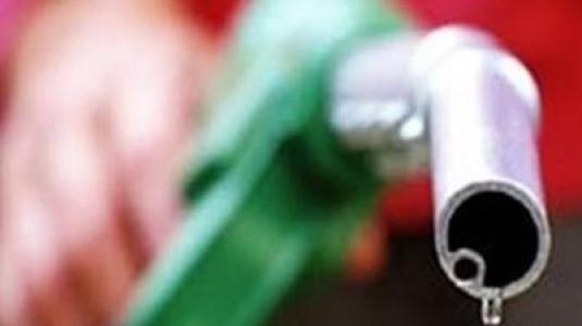 Με κινητοποιήσεις μετά το Πάσχα απειλούν οι βενζινοπώλες