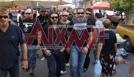 Νέα επίθεση Χρυσαυγιτών εναντίον μικροπωλητών μεταναστών σε λαϊκή αγορά στο Μεσολόγγι (βίντεο)