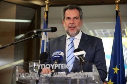 Περισσότερη καταστολή με... την άδεια του νόμου