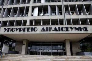 Αλλαγές στη νομοθεσία για τις απελάσεις