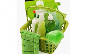 Καθαρίστε το σπίτι με δικά σας φυσικά καθαριστικά!